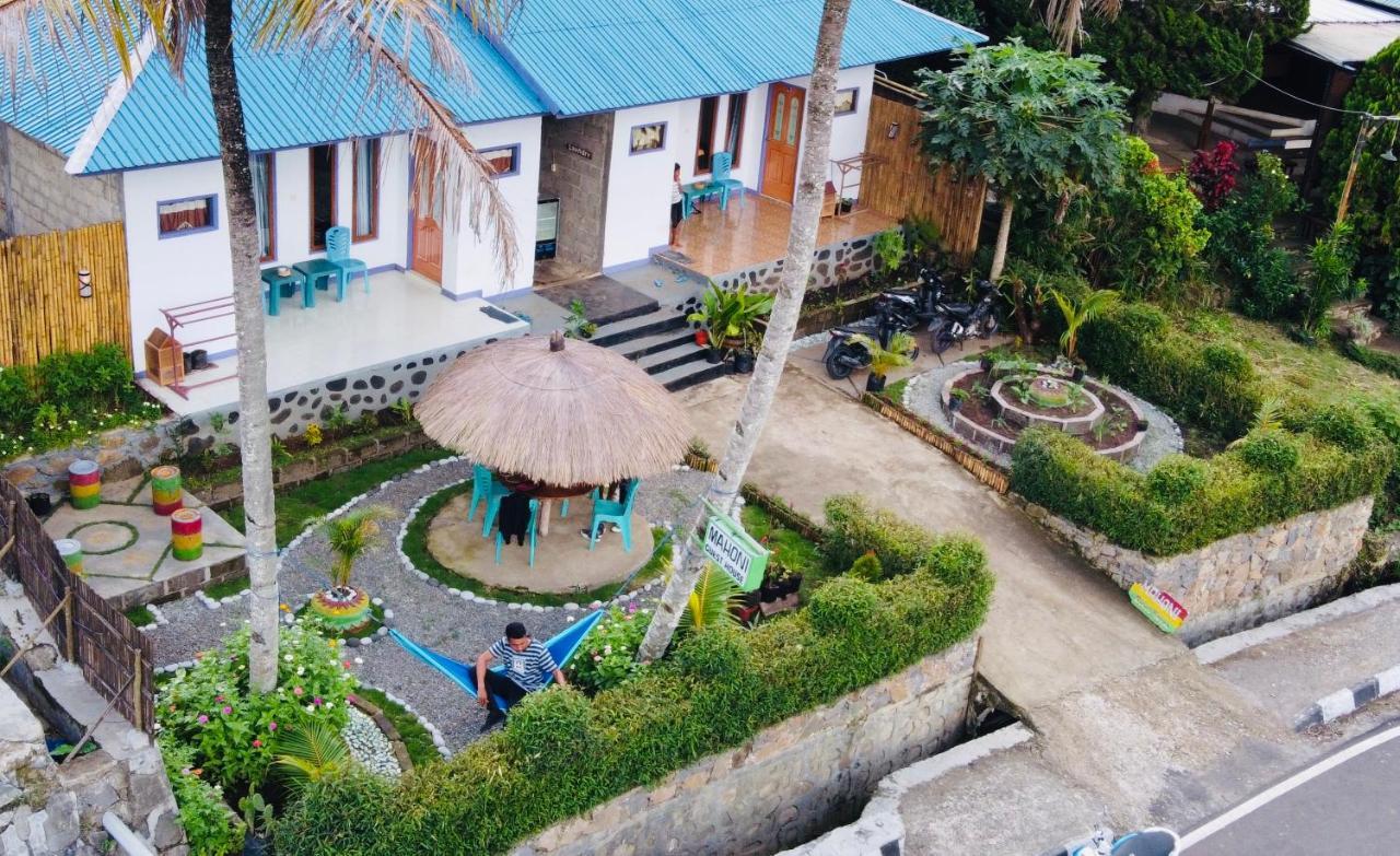 Mahoni Guest House เคลิมูตู ภายนอก รูปภาพ